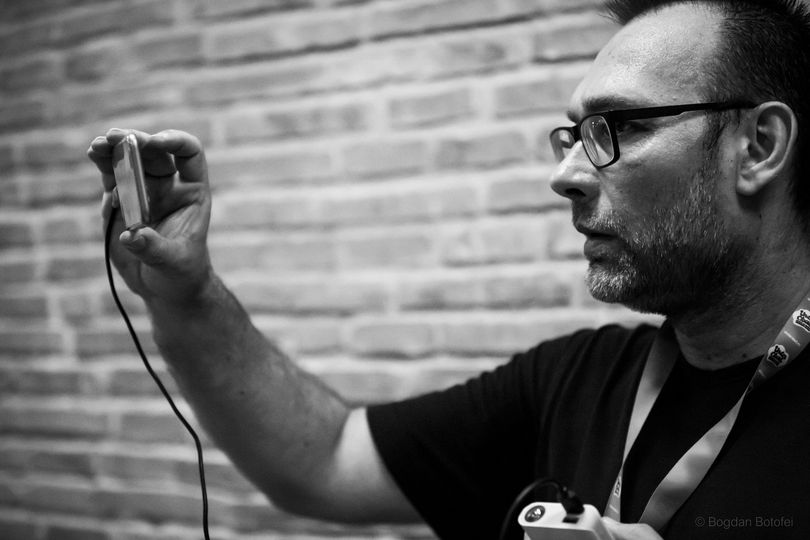A murit regizorul Bogdan Budes, directorul Teatrului de Artă din București. Anunțul a fost făcut de fratele său