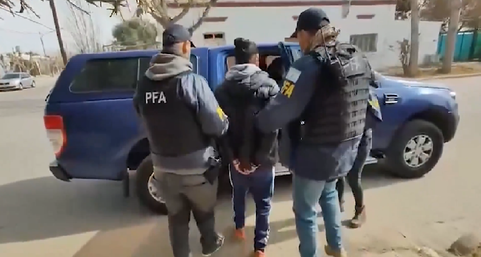 Şapte presupuşi membri ai unei organizaţii teroriste au fost arestaţi în Argentina. Ei planificau atacuri anticreştine şi antievreieşti
