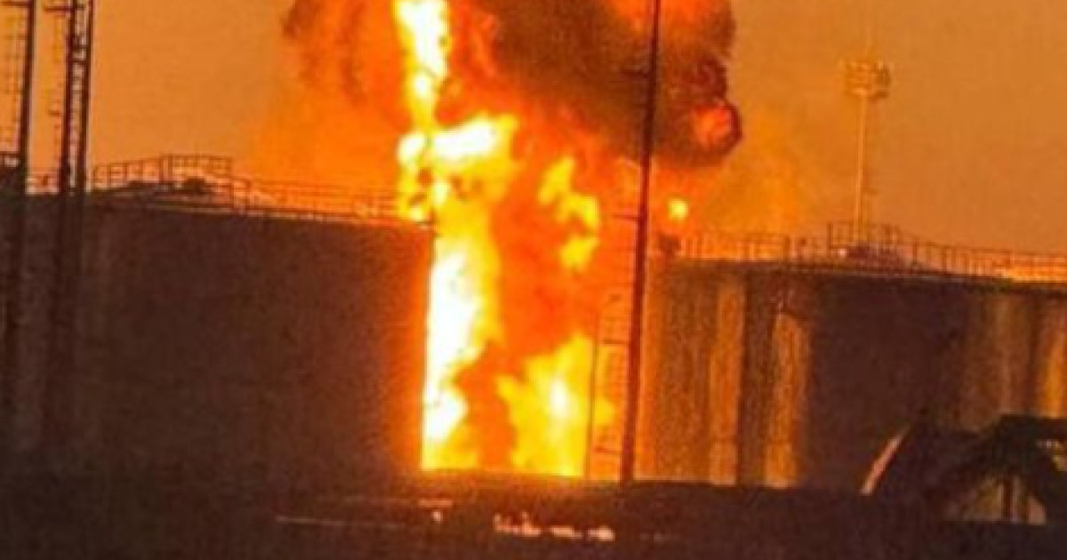 Incendiu depozit petrol Livni, Rusia, atac cu drone