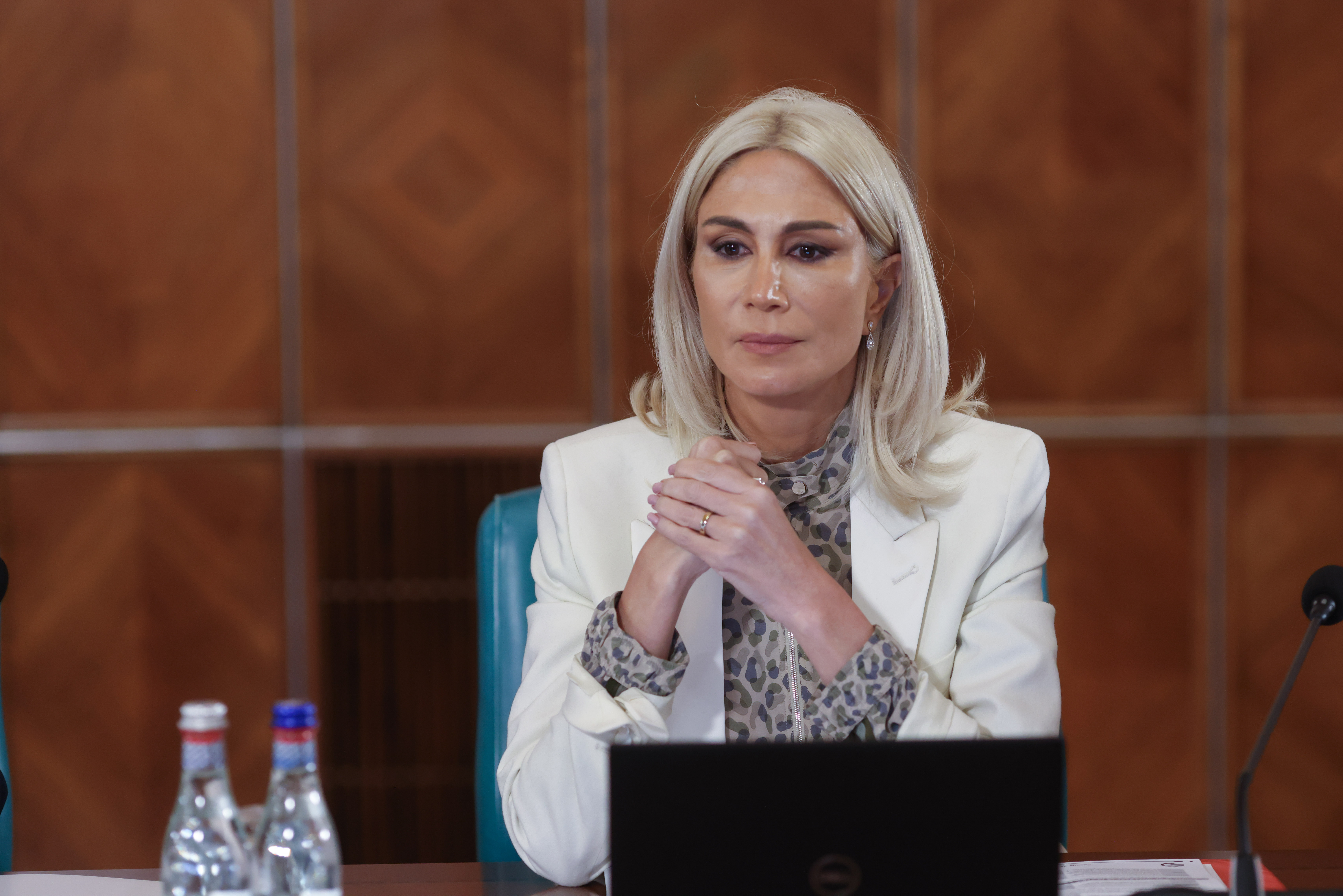 Turcan: Condițiile medicale nu au crescut odată cu investițiile. Trebuie să existe cineva la decizie cu voinţă să taie în carne vie