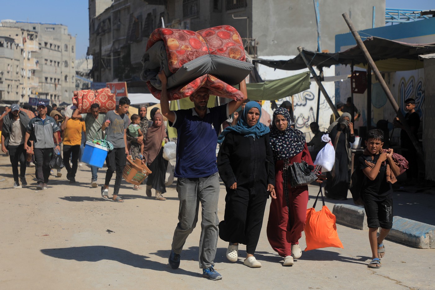 „Toată lumea este încă speriată”. Acordul de încetare a focului aduce speranță în Gaza, dar temerile privind un viitor incert persistă