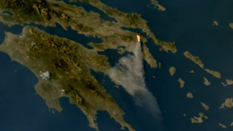 Incendiile din apropierea Atenei. Captură video Eumetsat