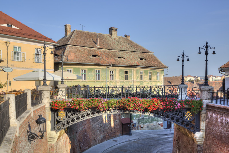 Destinatii de vacanta in Romania, orasul Sibiu Podul Minciunilor-