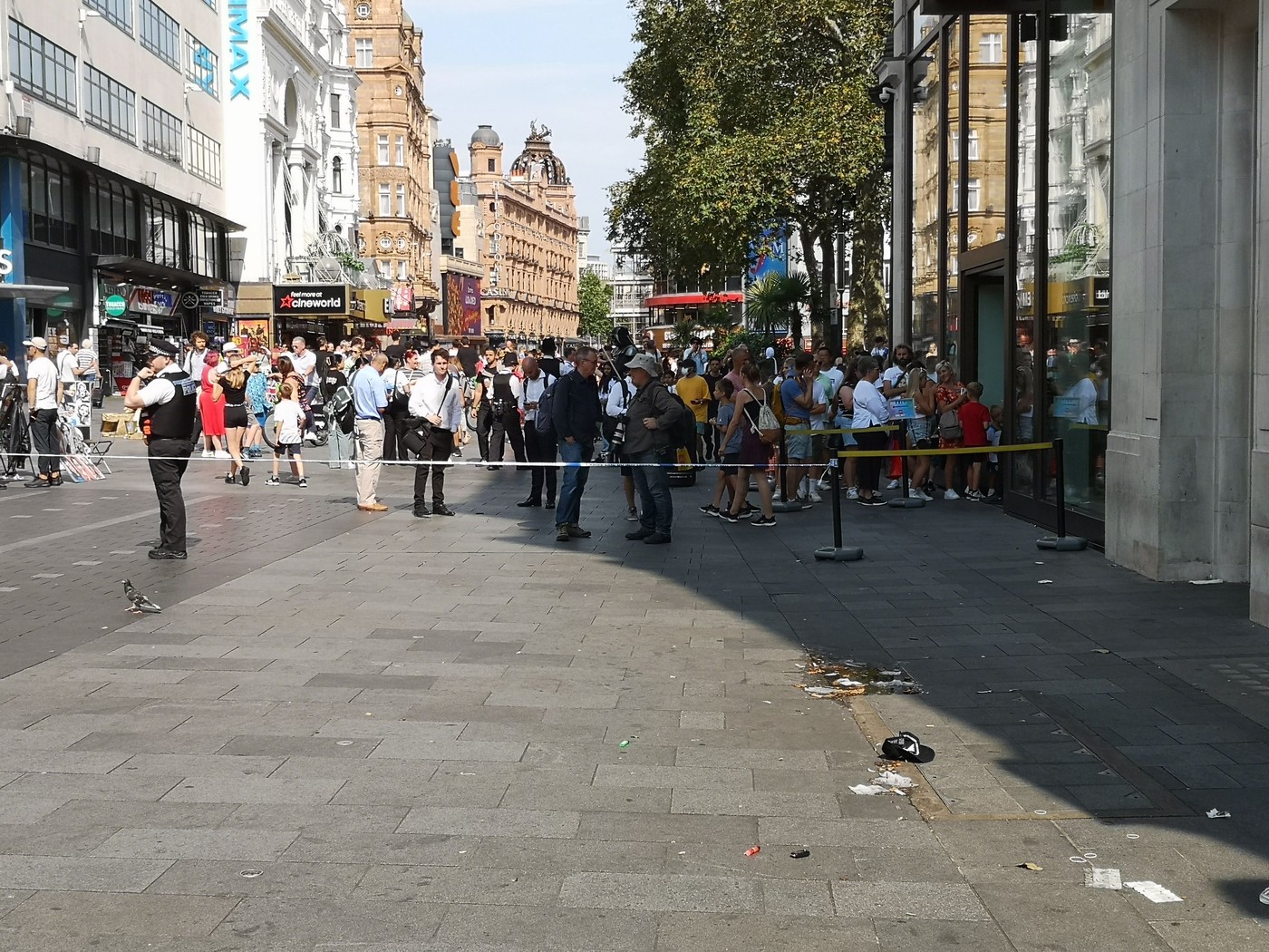 Bărbatul care a atacat o fetiță de 11 ani în Londra este român. Atacatorul a înjunghiat-o de opt ori