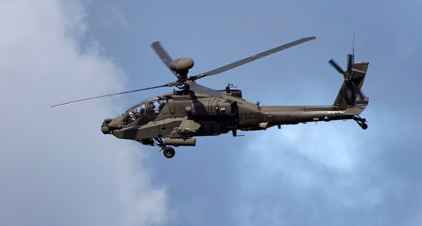 Polonia cumpără aproape 100 de elicoptere de atac Apache de la Boeing. Contract de 4,7 miliarde de dolari