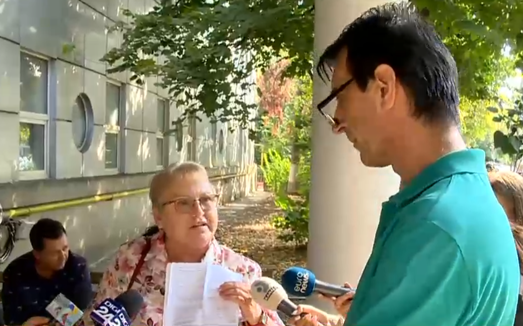 „Ce lege e asta? Să mă furați în halul ăsta?” Revolta unei pensionare care a primit pe hârtie, la recalculare, cu 500 de lei mai puțin