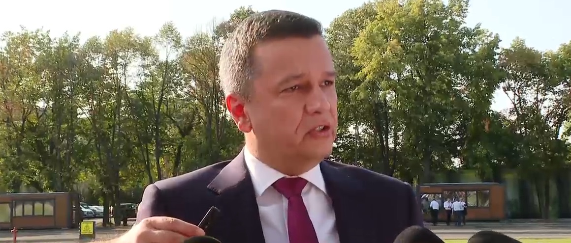 Grindeanu a spus că trebuie să existe o dezbatere pentru schimbarea Constituției: Există anumite minusuri, vid constituțional