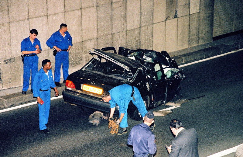 ARCHIVES - LA VOITURE APRES L'ACCIDENT DE LA PRINCESSE DIANA - 1