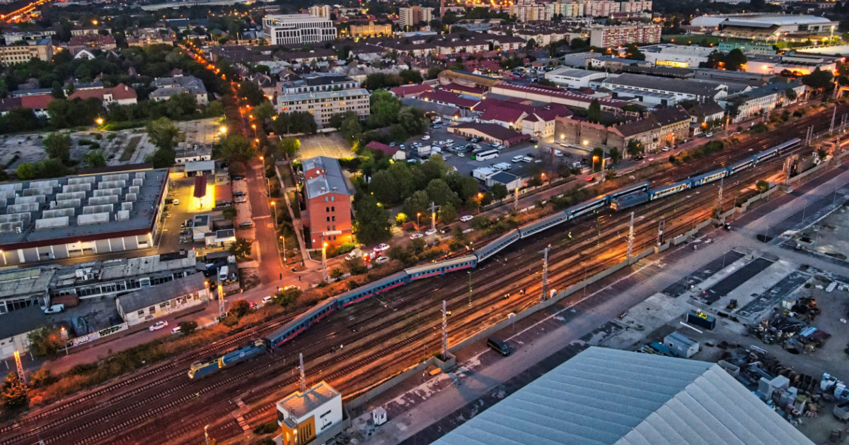 Trenul InterCity Cluj-Napoca – Budapesta a deraiat în apropierea gării Keleti. „A fost foarte înfricoşător”