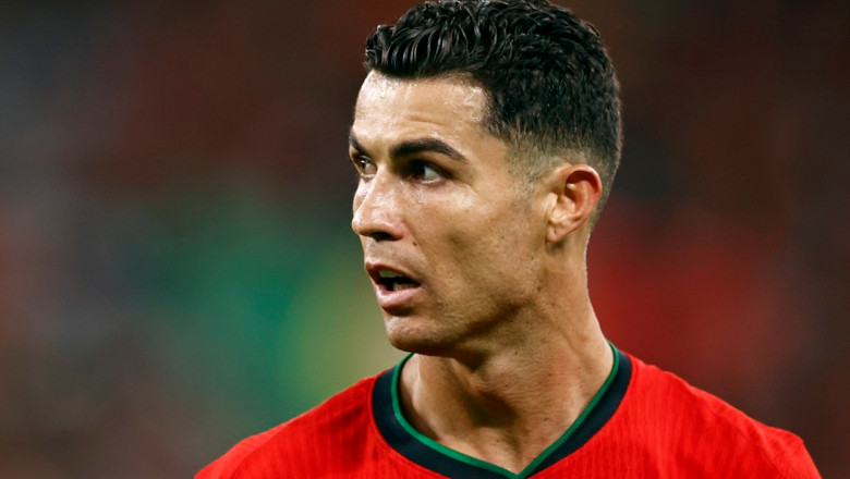 cristiano ronaldo, pe teren, într-un meci al nationalei portugaliei