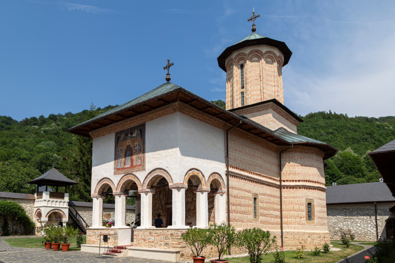 Mănăstirea Polovragi, România. Foto Shutterstock