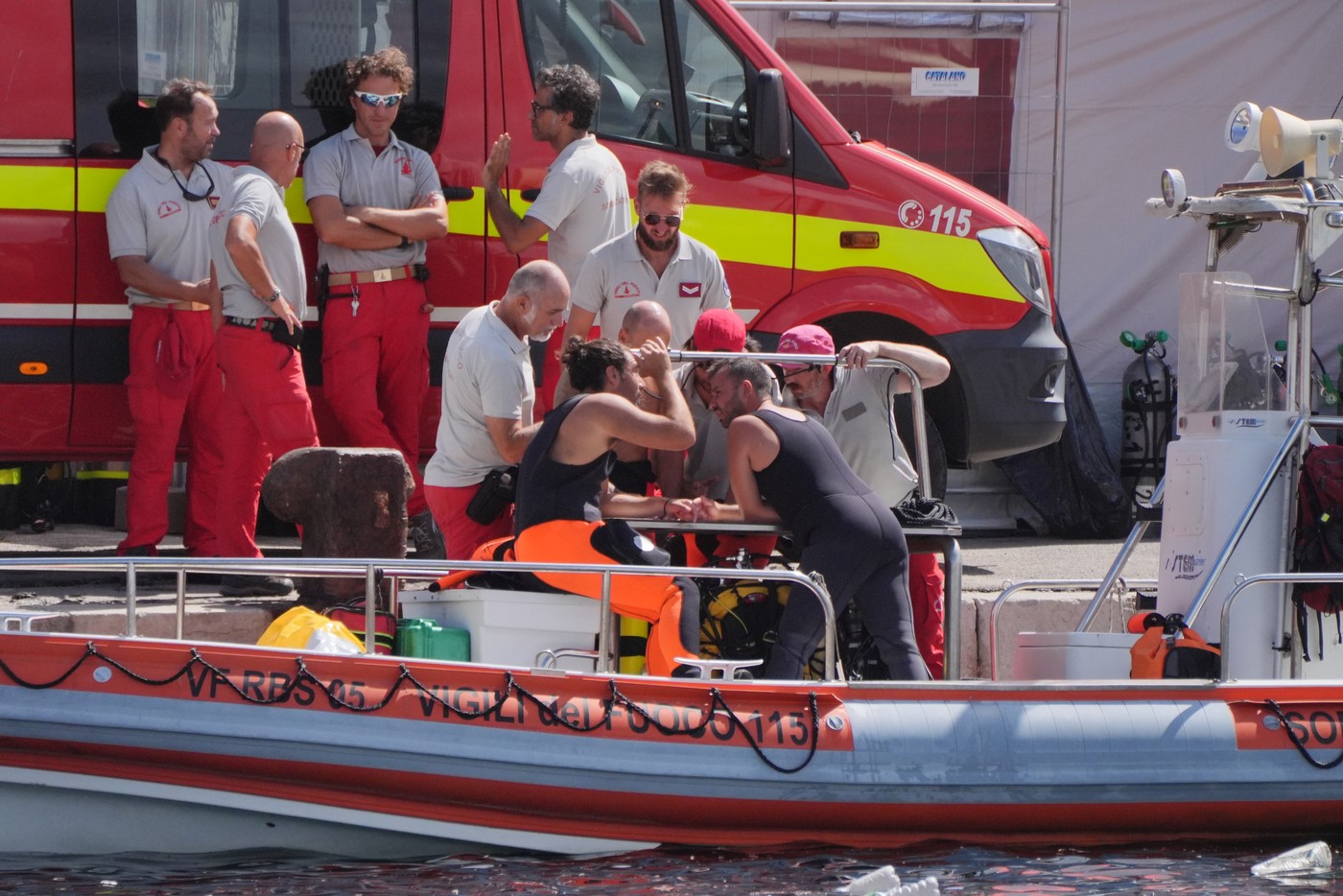 Noi mărturii despre naufragiul iahtului miliardarului britanic Mike Lynch. „Am văzut cu ochii mei cum s-a scufundat”