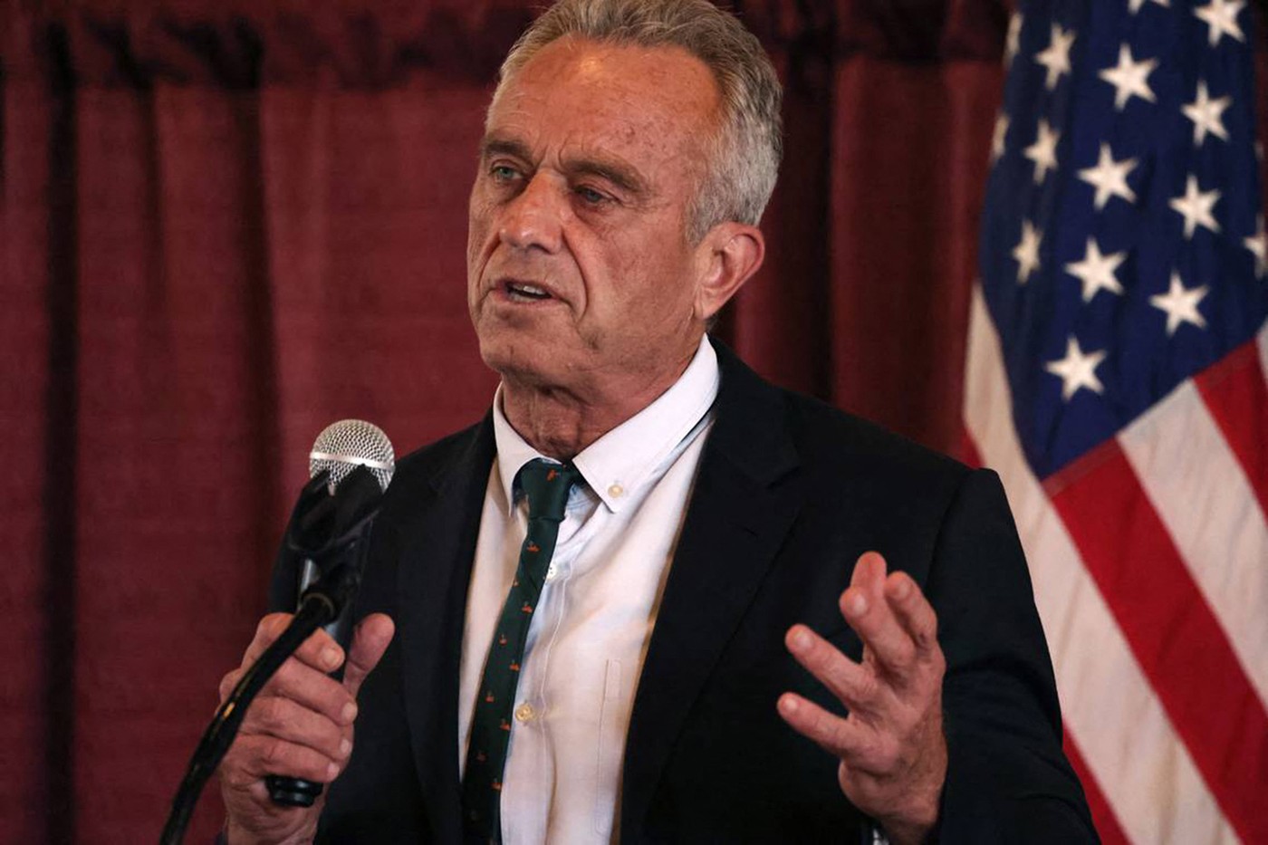 Robert F. Kennedy Jr. ia în calcul să renunţe la cursa pentru Casa Albă, pentru a i se alătura lui Donald Trump