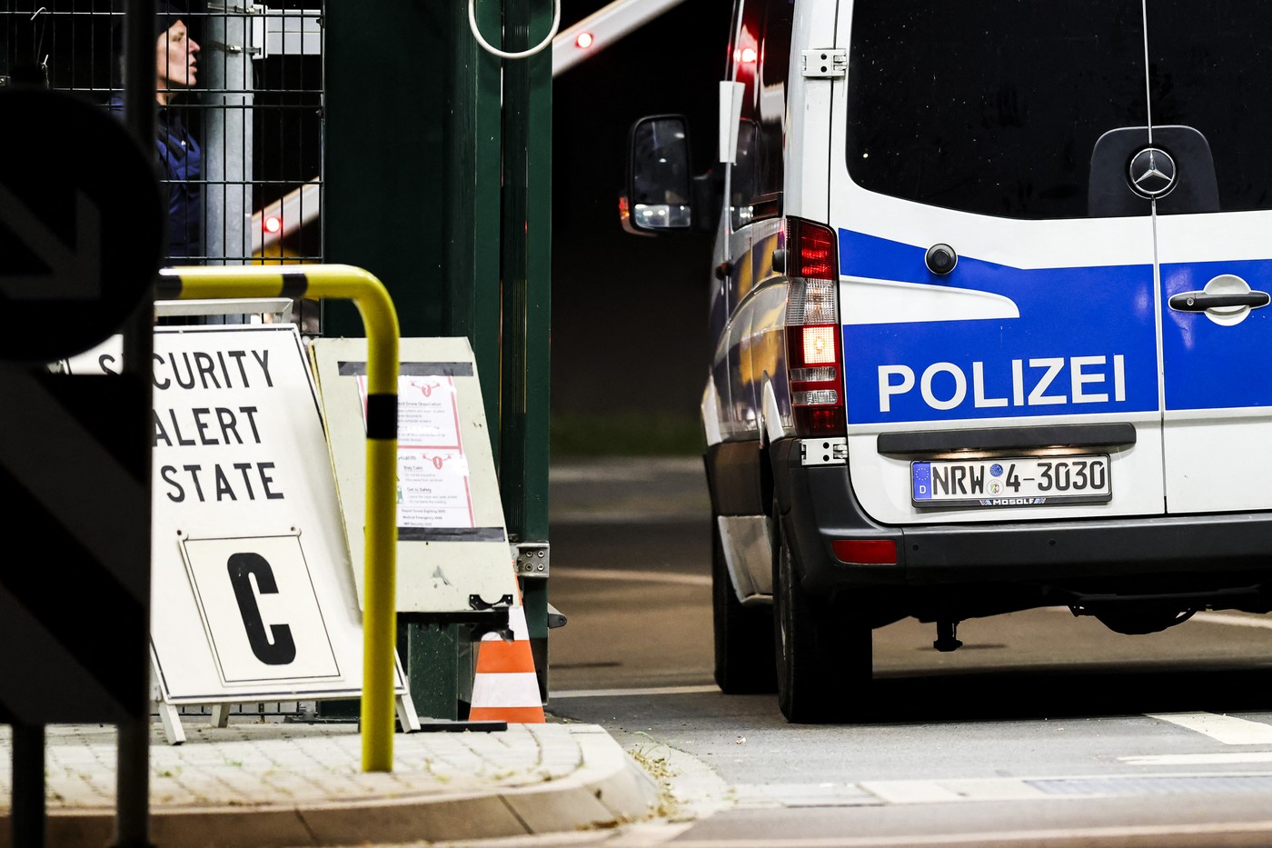 Potențială amenințare pentru o bază NATO din Germania. A fost crescut nivelul de securitate