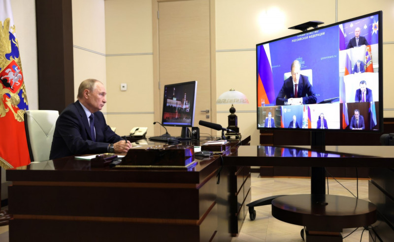 Russian President Putin Video Conference on Ukrainian Incursion