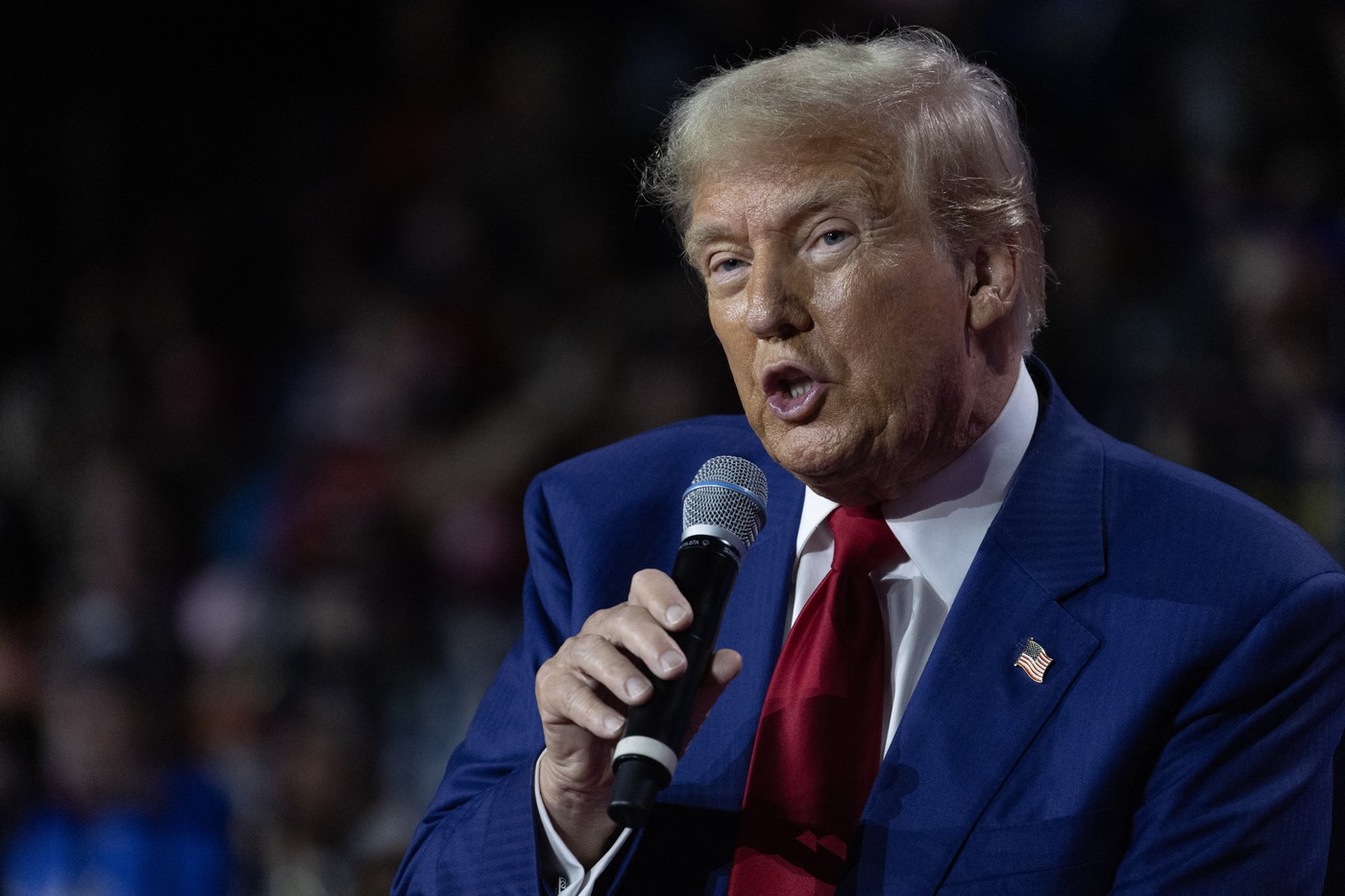 Donald Trump anunță că se va întâlni cu președintele Volodimir Zelenski. „El înțelege că Harris nu va fi capabilă să rezolve războiul”