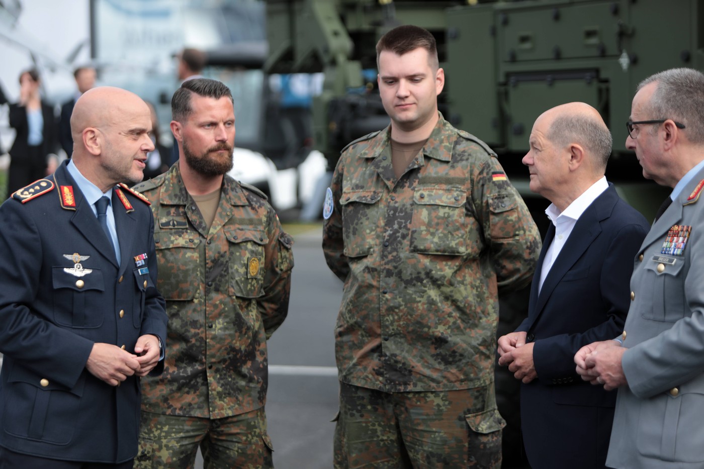 Germania desfășoară de astăzi primul sistem de apărare antiaeriană IRIS-T, care va funcționa alături de sistemele Patriot