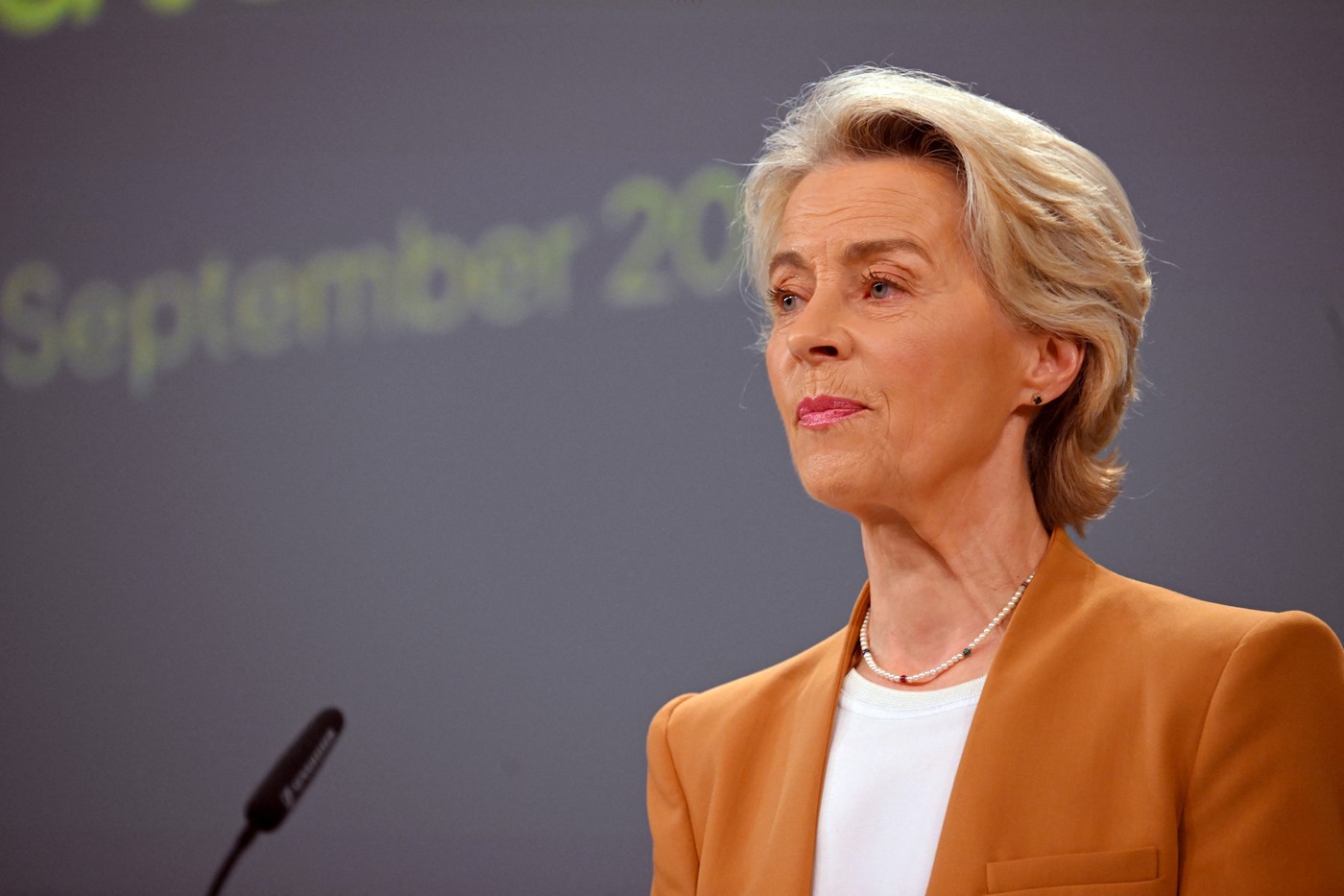 Von der Leyen le cere statelor UE să respecte echilibrul de gen în funcțiile de comisari europeni: „Dacă nu cer, nu voi primi”