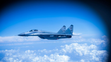 Belgrad, Serbia. 19th July, 2024. A MIG-29 fighter plane of the Serbian Air Force accompanies the Airbus of German Chancellor Scholz (SPD) after his visit to the President of Serbia and a summit meeting on critical raw materials. Credit: Michael Kappeler/