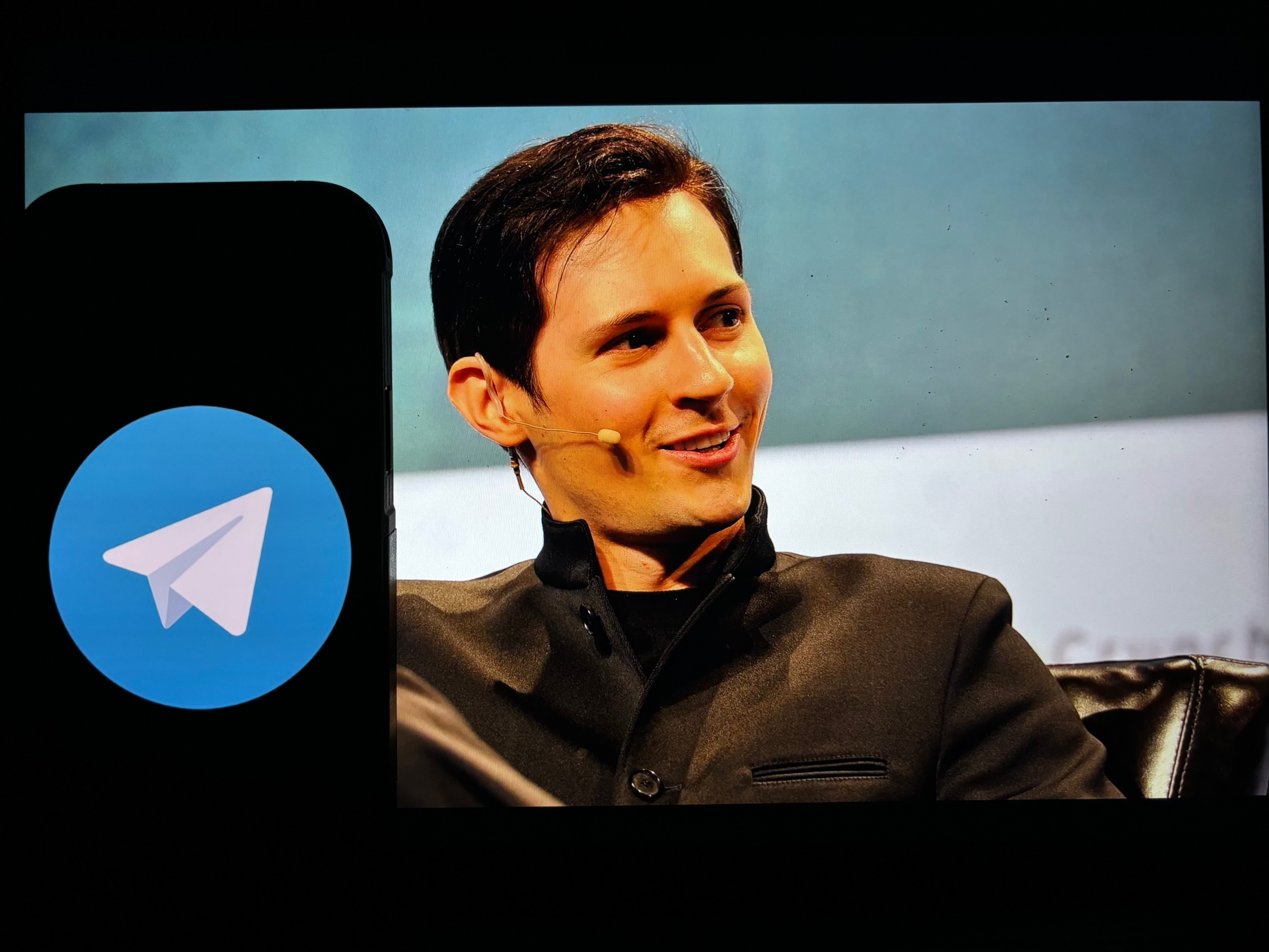 Cum a fost vânat Pavel Durov. Modul în care poliția franceză care investiga „exploatarea sexuală online” a ajuns la șeful Telegram