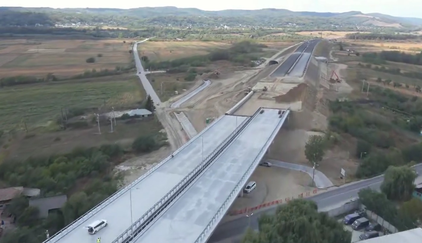 Care este stadiul lucrărilor pe secțiunea 5 a Autostrăzii A1 Sibiu-Piteşti. Anunțul ministrului Transporturilor