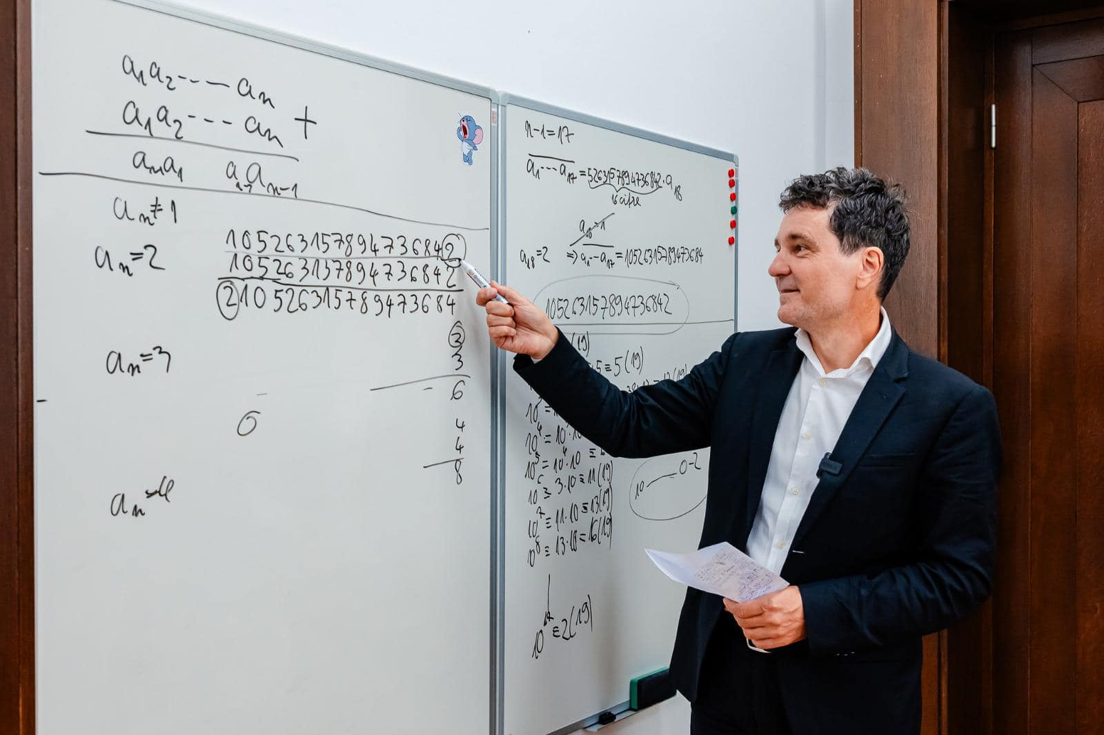 Nicușor Dan: O problemă cum e asta, pentru a IV-a, elevul o face dacă e stimulat să gândească. Aici e păcatul învățământului românesc