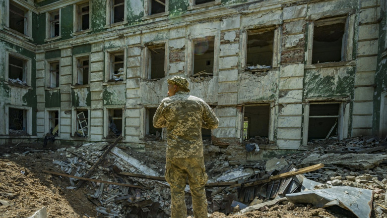 Russian rocket over Kostiantynivka city, Donbass, Ukraine - 03 Jun 2022