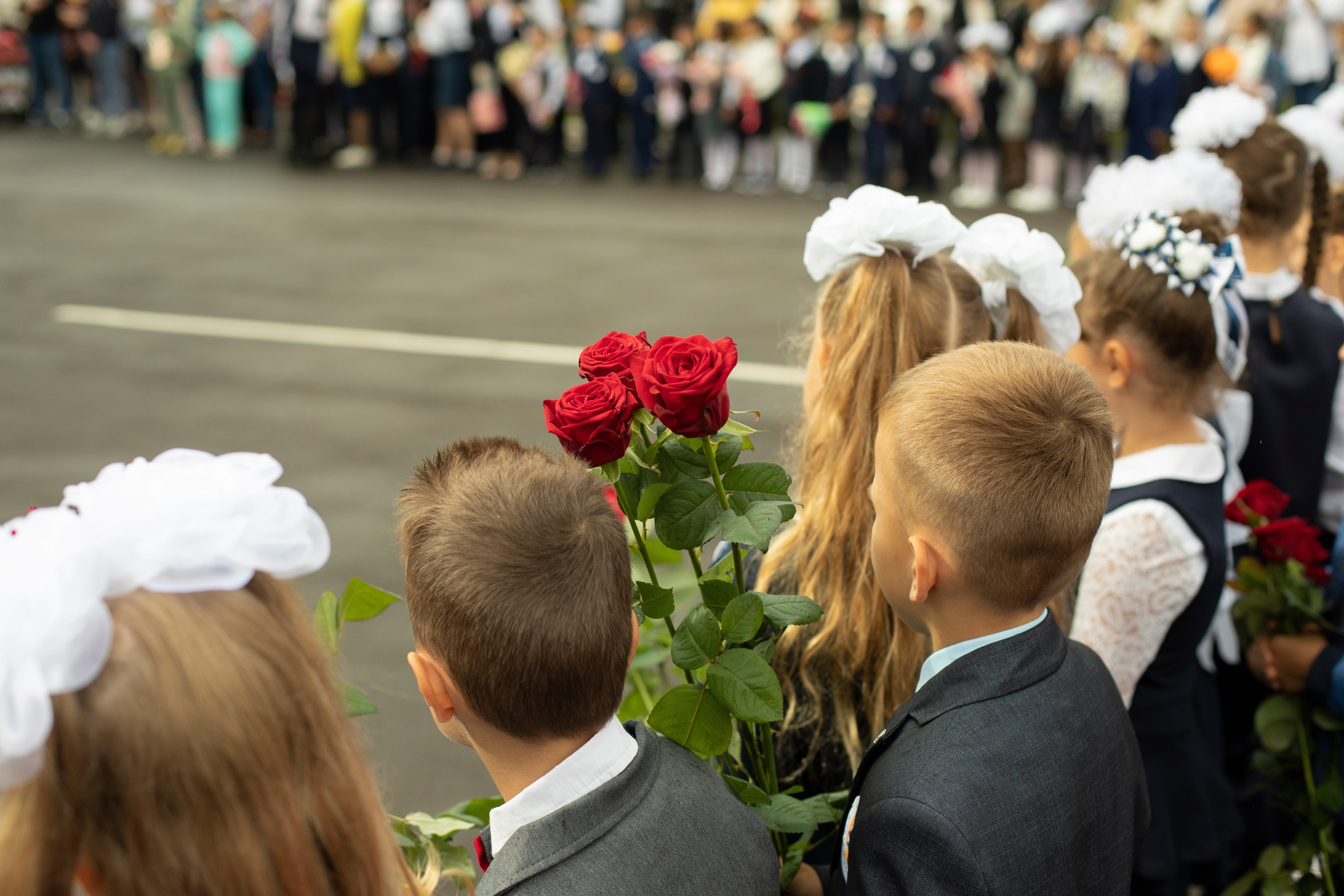 Au început cursurile anului școlar 2024-2025. Câte săptămâni de studiu sunt până la prima vacanță pentru elevi