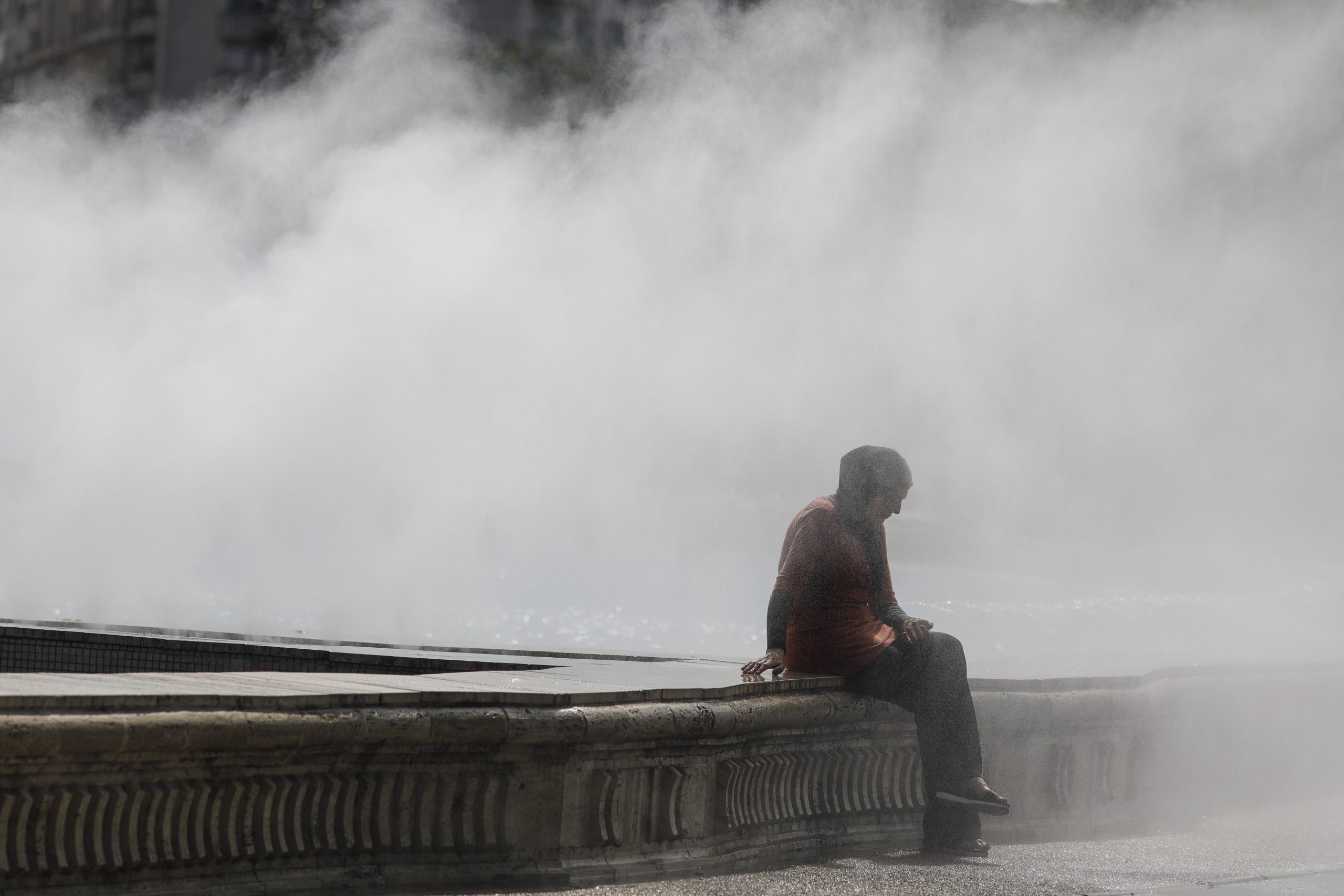 HARTĂ Cod galben de caniculă în mai multe zone din țară. Cum va fi vremea în București