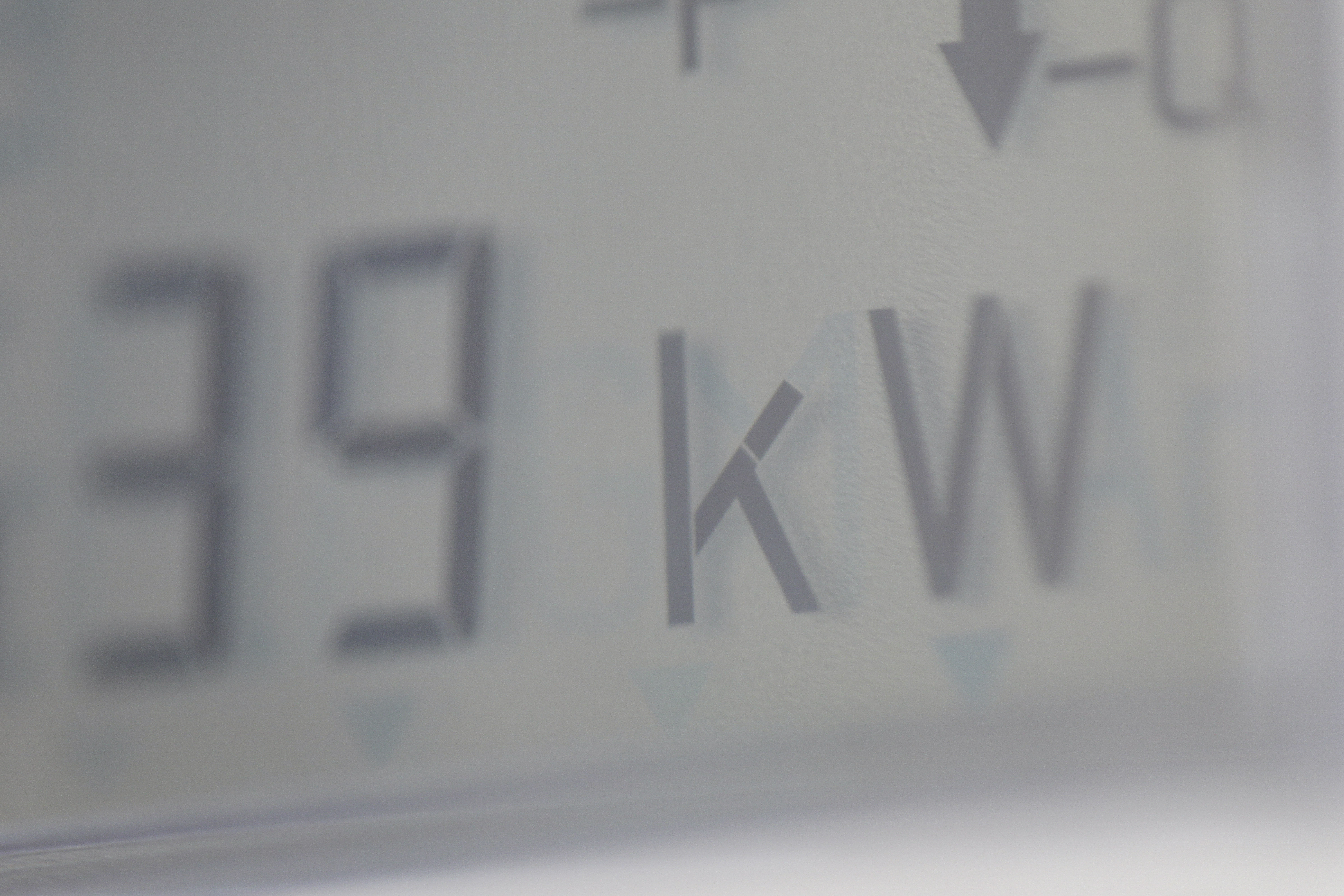 Ministrul Energiei: E posibil ca pentru cei cu un consum de peste 300 de kilowați pe lună să se ieftinească facturile