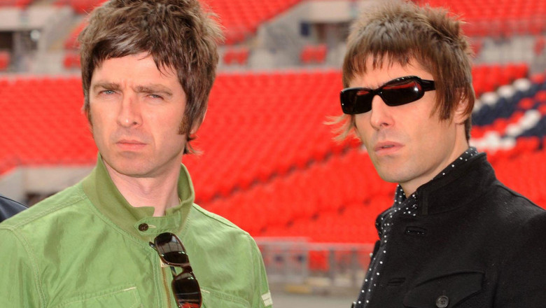 File photo dated 16/10/2008 of Oasis band members Noel (left) and Liam Gallagher during a photocall at Wembley Stadium. Liam and Noel Gallagher are set to make an announcement about Oasis on Tuesday, with fans anticipating a reunion between the brothers 1