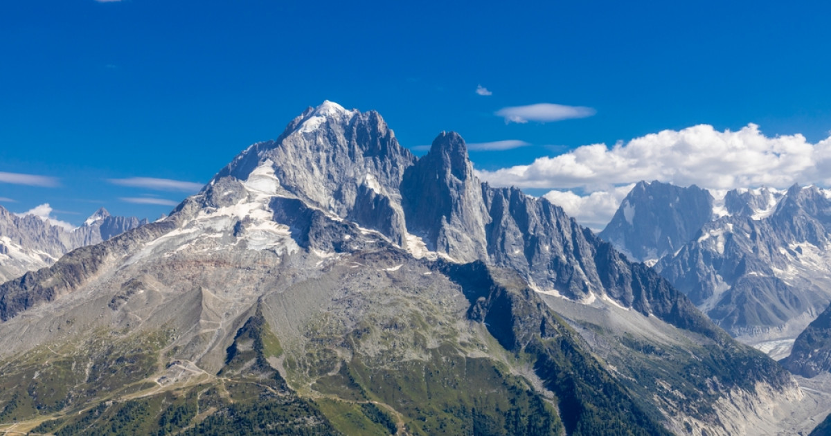 Un alpinist român de 35 de ani a murit pe Masivul Mont Blanc. ”Eroare tehnică”