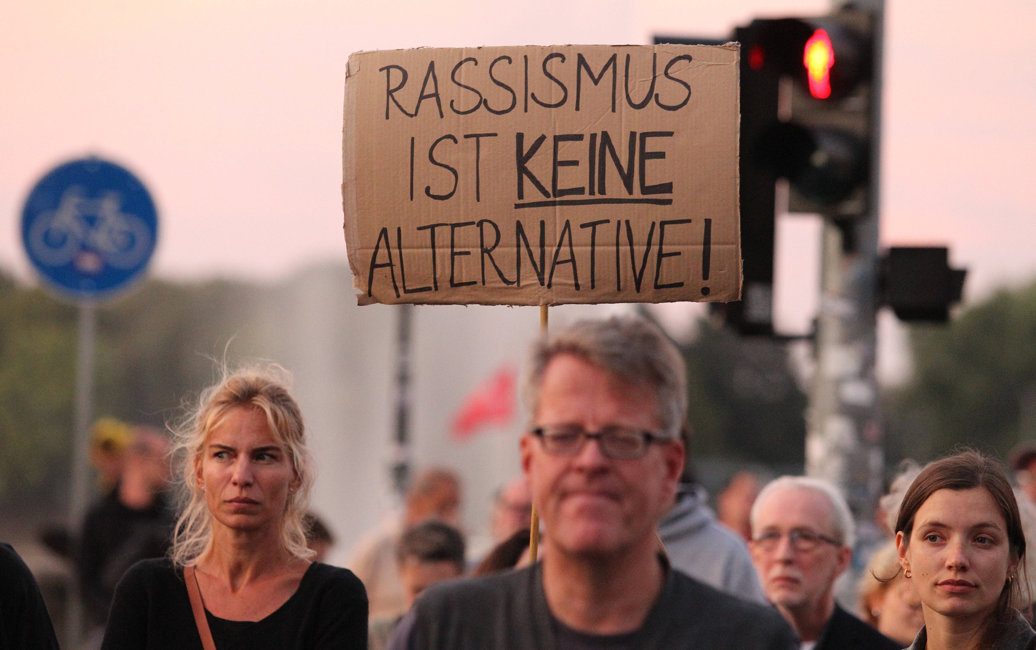 „O lovitură dată țării!” Grupurile evreiești și minoritățile din Germania sunt îngrozite de victoria AfD în alegerile regionale