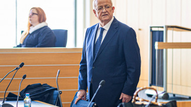 Martin Winterkorn, fost director executiv al VW, acum în vârstă de 77 ani, a apărut în fața judecătorului. 3 septembrie 2024. Foto: Profimedia