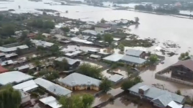 Imagini din dronă cu inundațiile devastatoare din Galați.