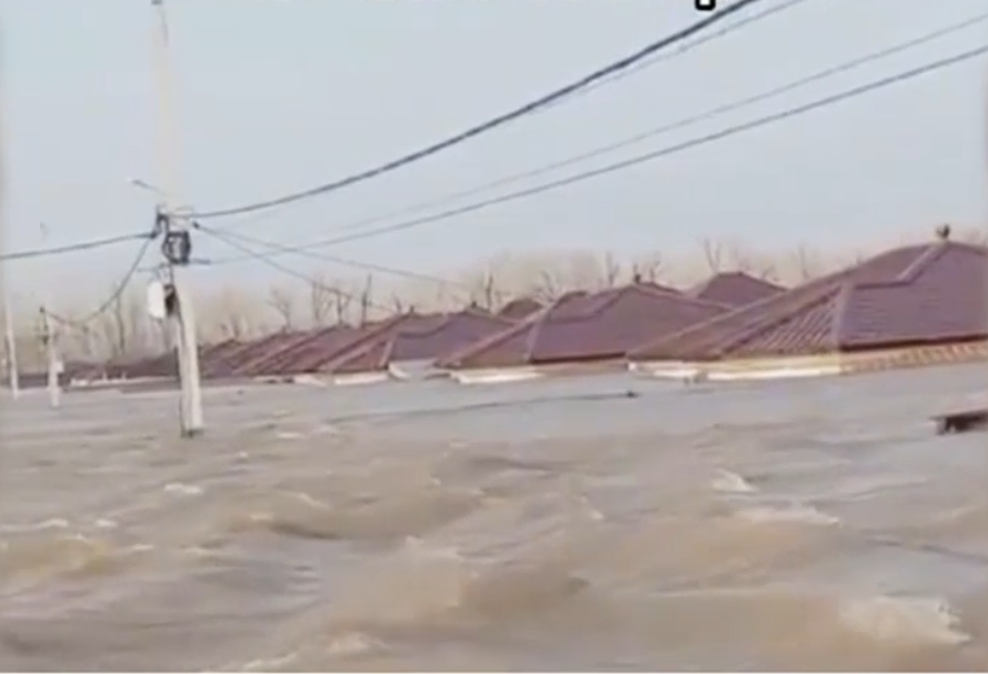 Inundații devastatoare în Galați. Ministerul Apărării, pregătit să intervină în situație de criză