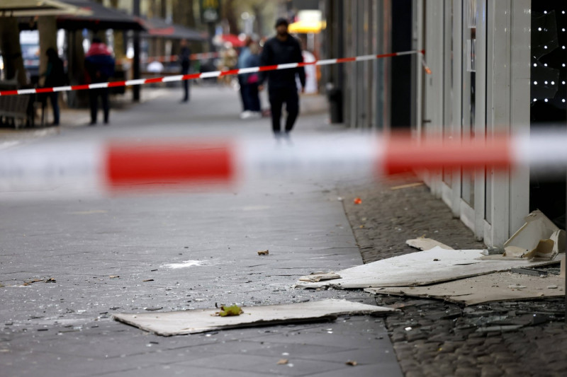 Großeinsatz der Polizei Köln: Am Morgen kam es zu einer Explosion an einer Passage neben dem Nachtclub Vanity Club Colog