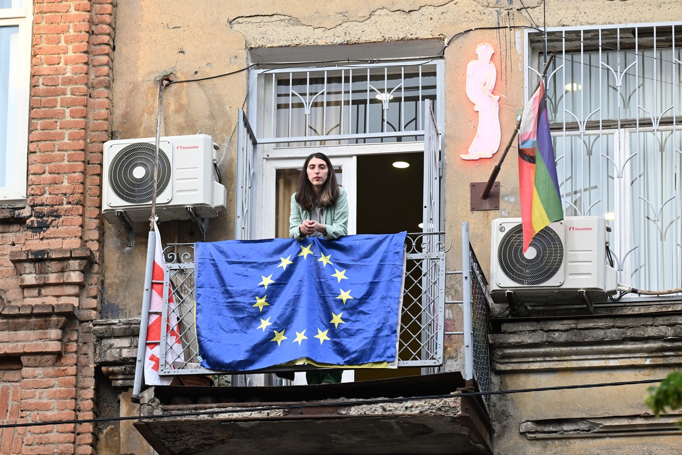 Parlamentul georgian adoptă o lege controversată inspirată de Rusia care interzice „propaganda relaţiilor homosexuale şi incestului”