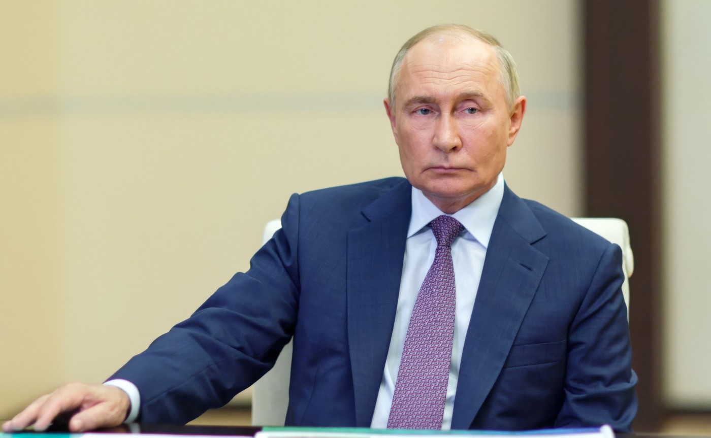 Schimbare radicală de atitudine la Kremlin: Putin se declară gata să negocieze cu Zelenski
