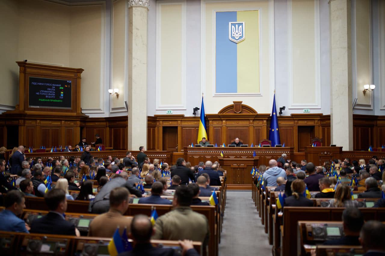 Agenţia anticorupţie din Ucraina a acuzat mai mulți parlamentari de mită. A fost împiedicată să percheziţioneze sediile unor comisii