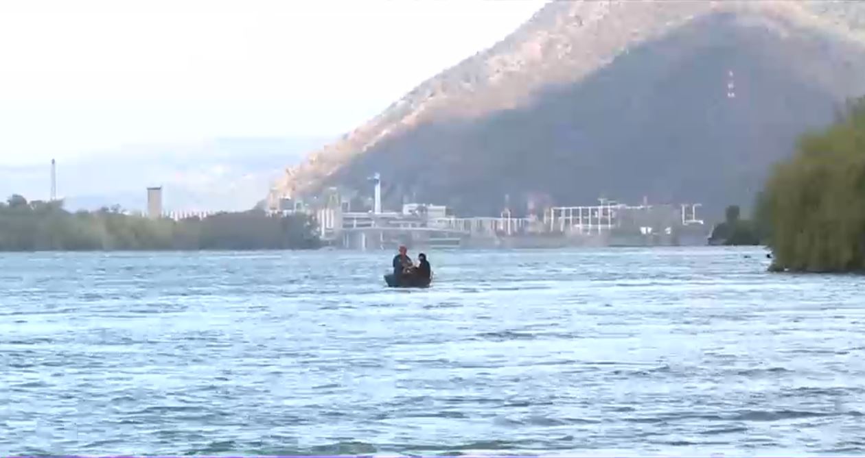 Bulgaria şi România vor monitoriza poluarea pe Dunăre cu ajutorul inteligenței artificiale