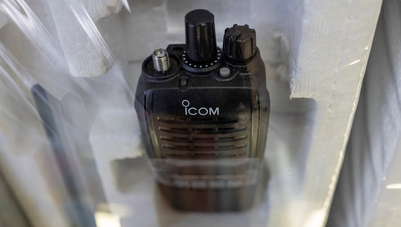 Ce spune producătorul japonez al stațiilor walkie-talkie care au explodat în Liban: Nu se mai produc de 10 ani