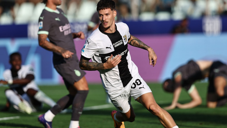 Dennis Man, declarat jucătorul lunii în Serie A. Ce a scris despre el Asociația Fotbaliștilor din Italia