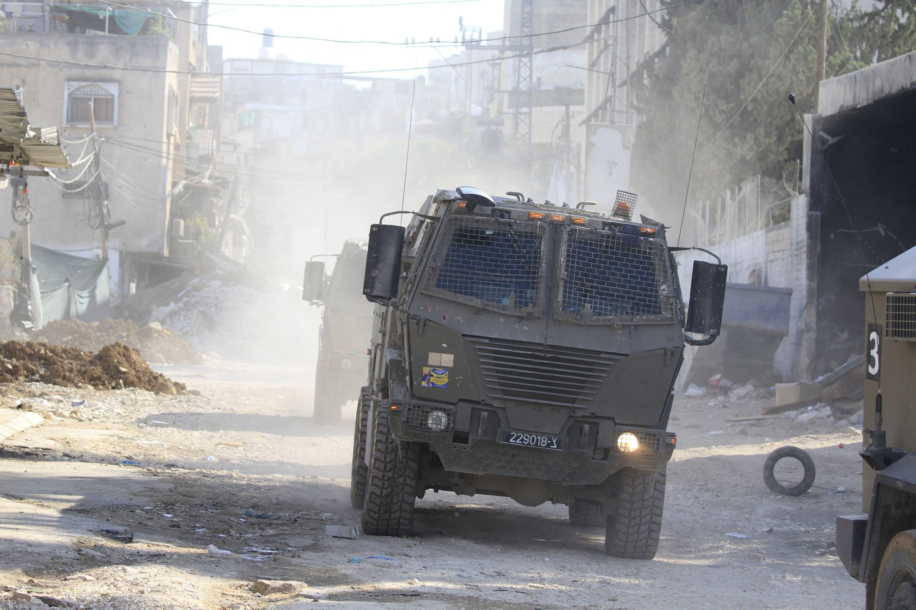 Raiduri aeriene în Gaza. Israelienii au lovit o școală ONU și două case: cel puțin 34 de morți