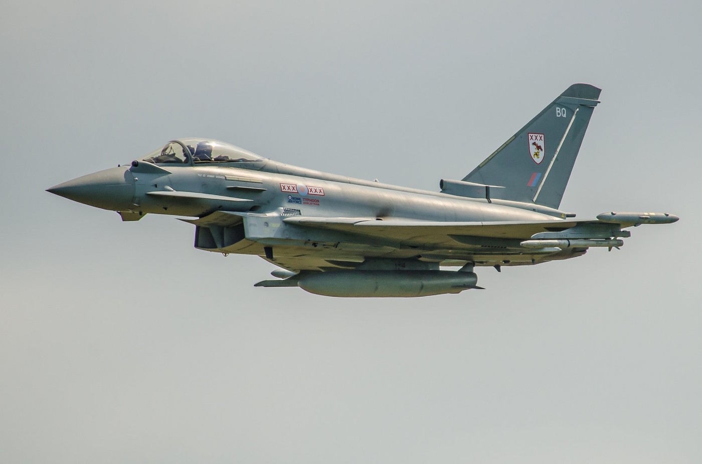 Marea Britanie va opera Eurofighter până în 2040 datorită costurilor cu 50% mai mici decât pentru F-35. Ce dezavantaje sunt