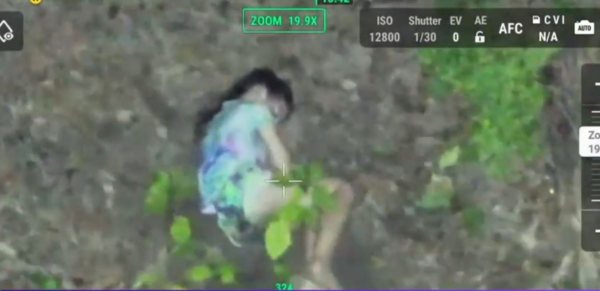 VIDEO O fetiță de 10 ani, somnambulă, a fost descoperită în pădure cu ajutorul unei drone. Cum a fost găsită copila