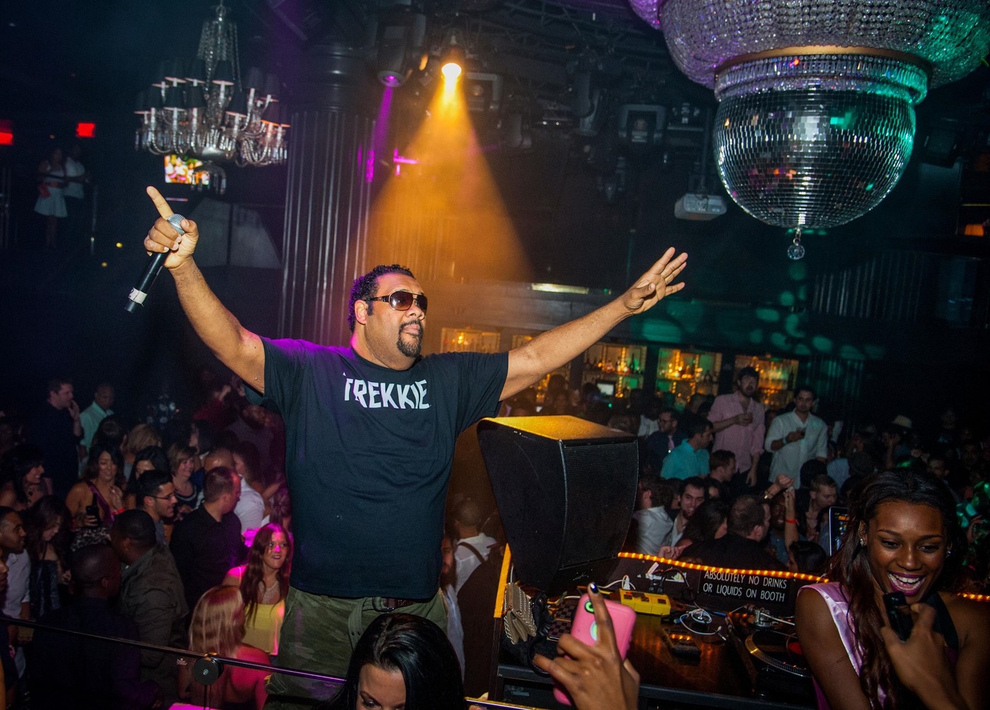 Cauza morții rapperului american Fatman Scoop. Artistul s-a prăbușit pe scenă în timpul unui concert