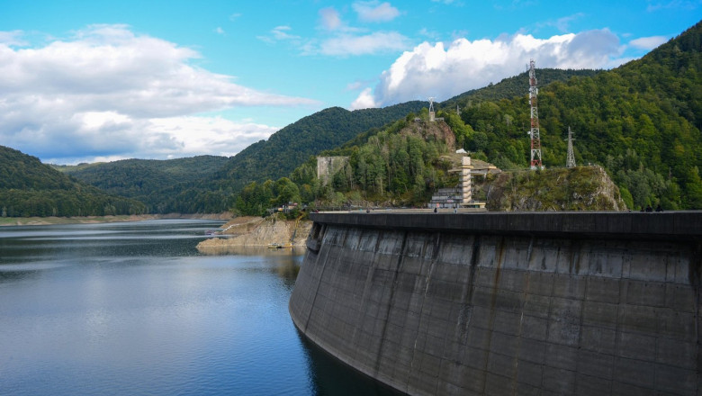 The lake and dam Vidraru in Arges country, Romania