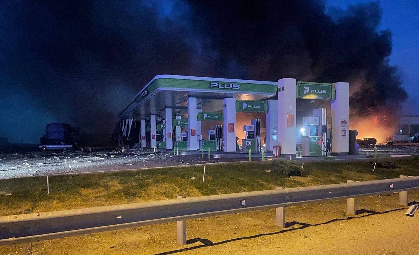 Explozie puternică la o bezinărie din Daghestan. Cel puțin nouă oameni au murit, printre care doi copii