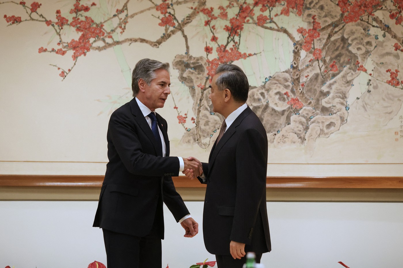 SUA, tot mai îngrijorate de planurile Chinei. Antony Blinken: Alimentează „mașina de război” a lui Vladimir Putin